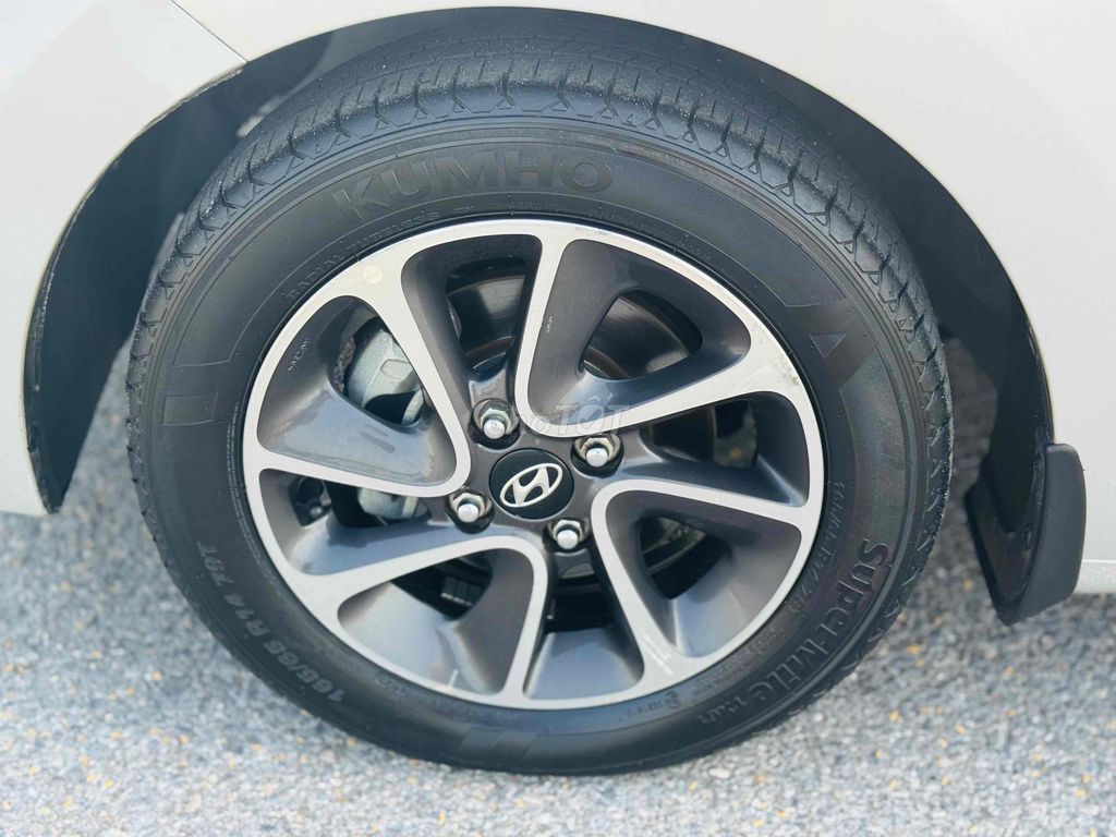 Hyundai Grand i10 2019 - ảnh 4