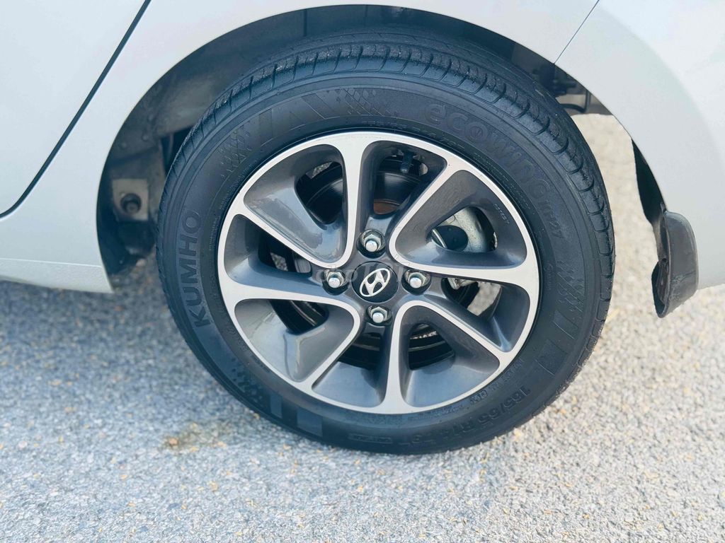 Hyundai Grand i10 2019 - ảnh 5