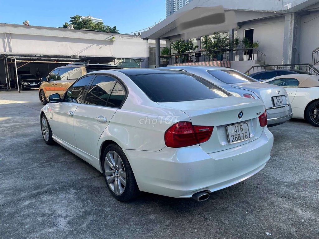 BMW 2010 - ảnh 2