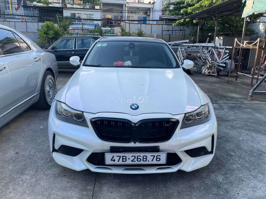 BMW 2010 - ảnh 3