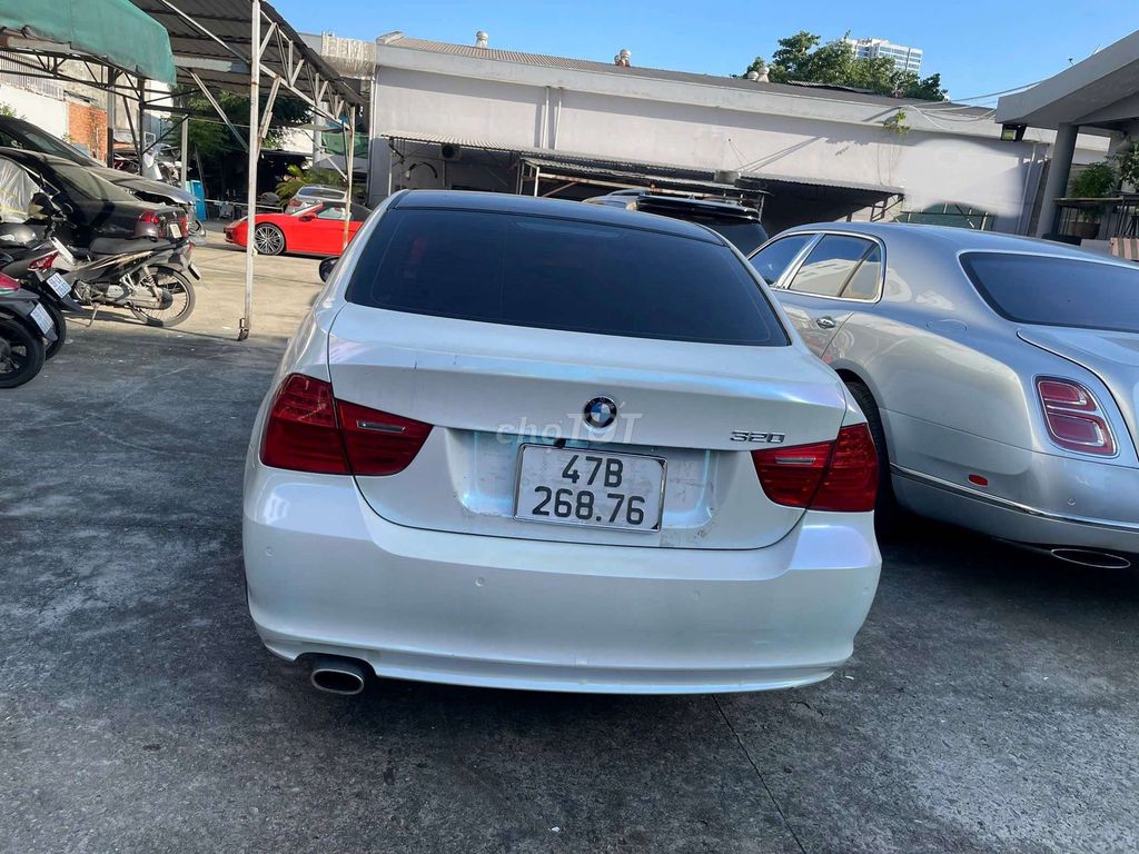 BMW 2010 - ảnh 4