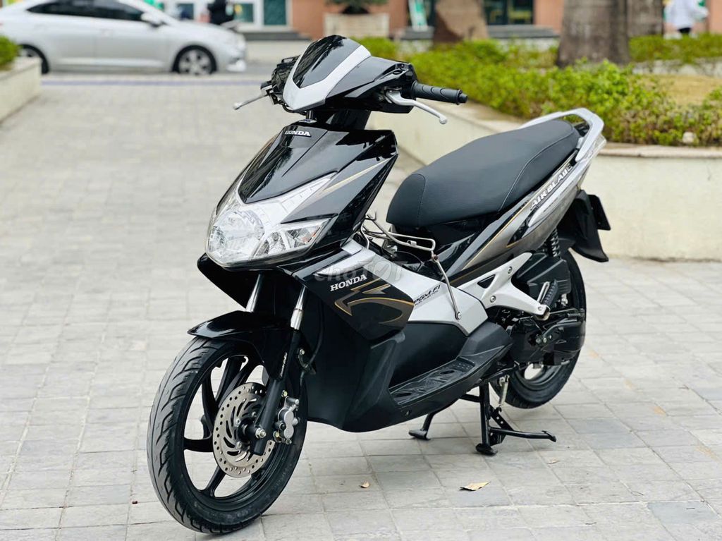 Honda Air Blade 2011 - ảnh 1