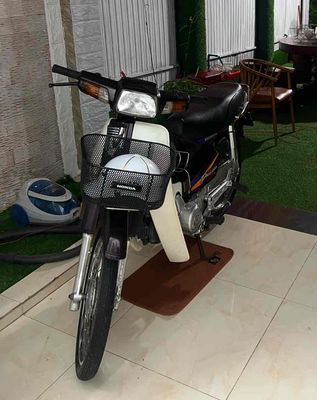 Honda Dream 2005 - ảnh 1