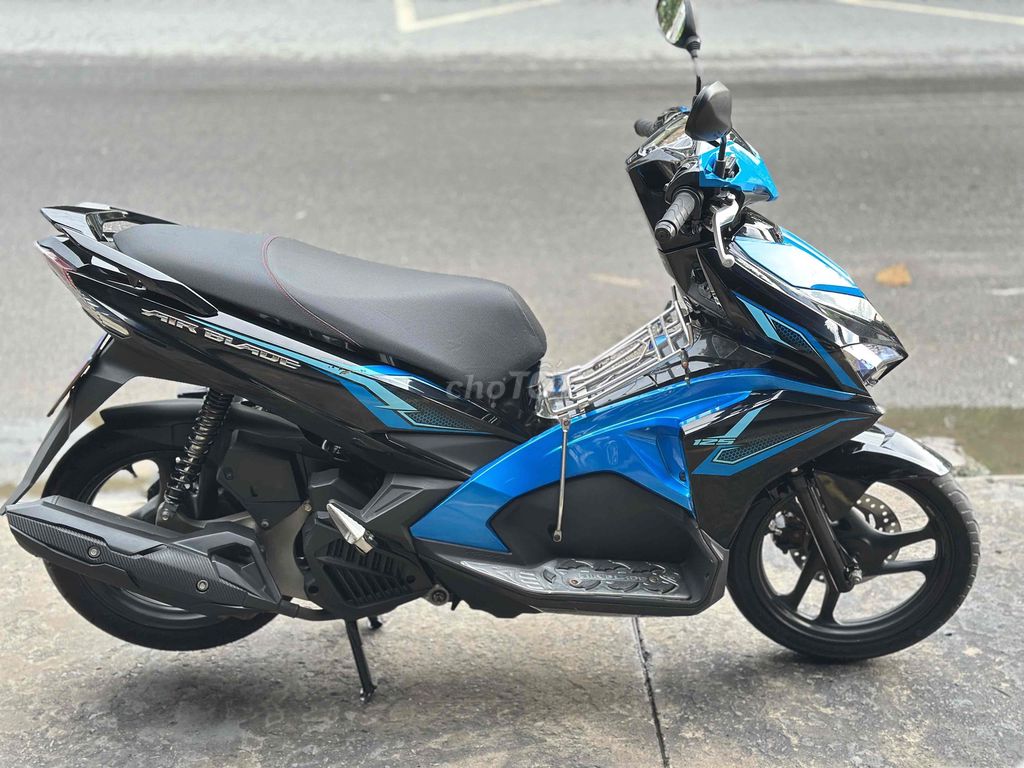 Honda Air Blade 2018 - ảnh 3