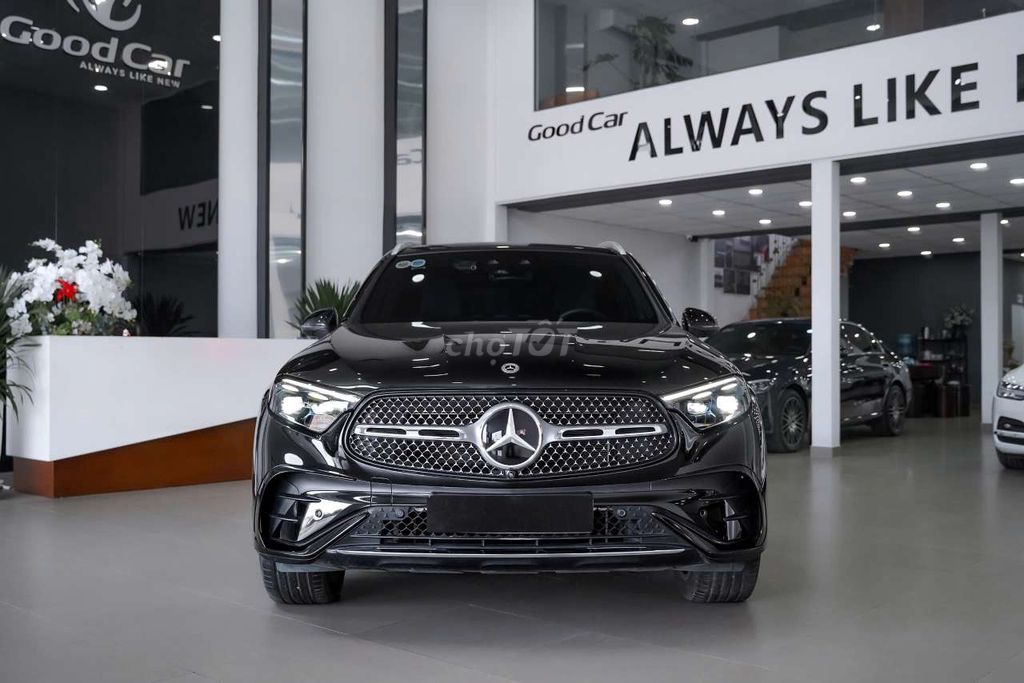 Mercedes-Benz 2023 - ảnh 1