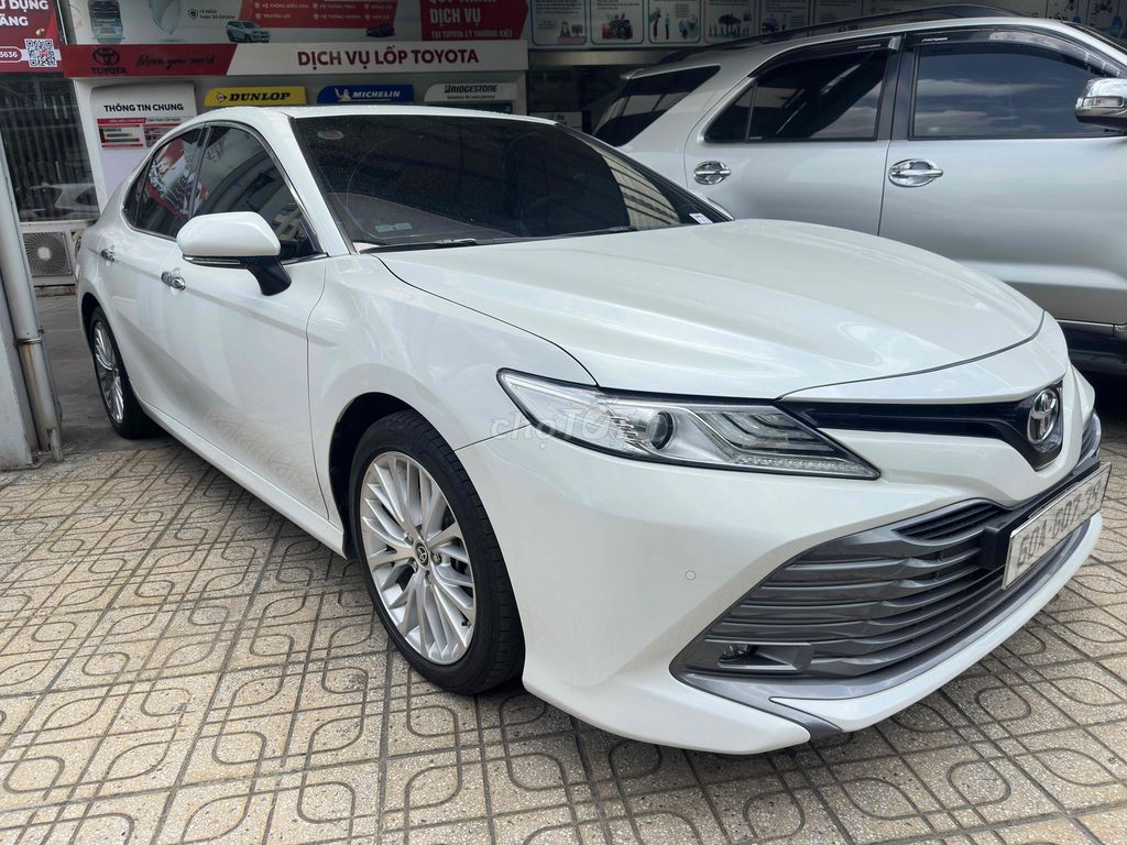 Toyota Camry 2.5Q 2021 - ảnh 3