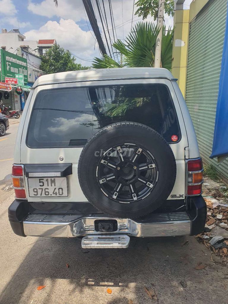 Mitsubishi Pajero 2000 - ảnh 2
