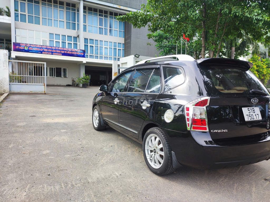 Kia Carens 2011 - ảnh 3