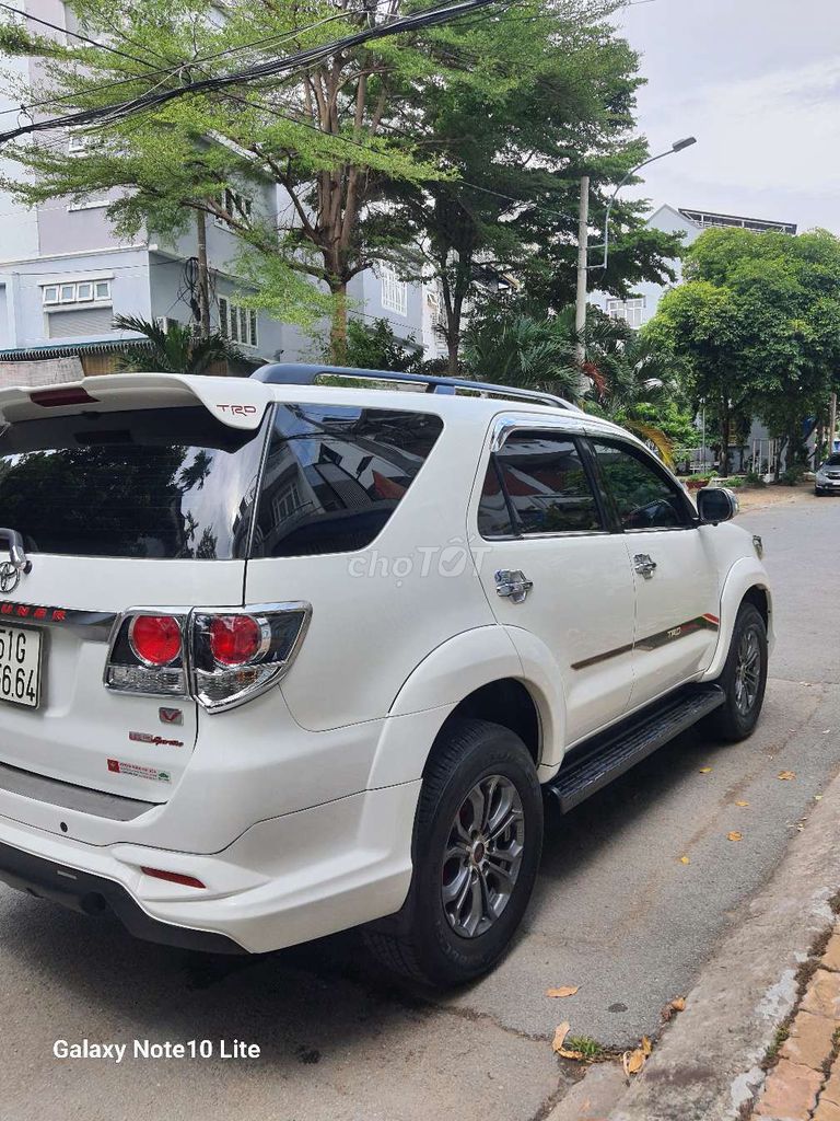 Toyota Fortuner 2016 - ảnh 4