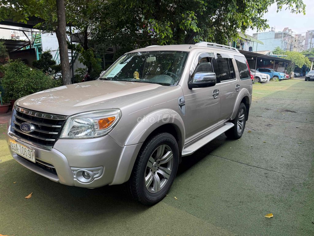 Ford Everest 2012 - ảnh 4