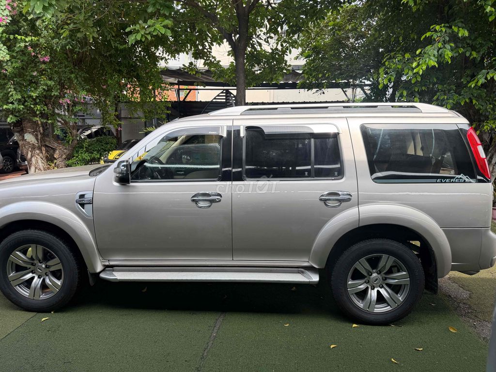 Ford Everest 2012 - ảnh 5