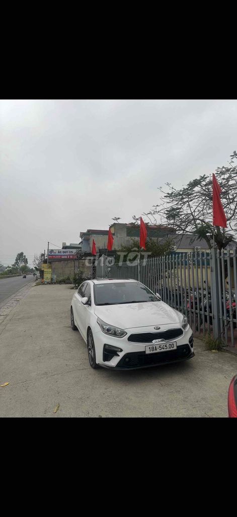 Kia Cerato - ảnh 1