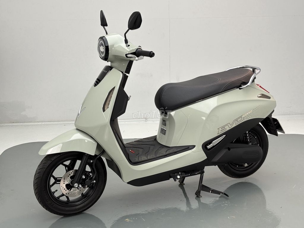 VinFast Evo 2025 - ảnh 1