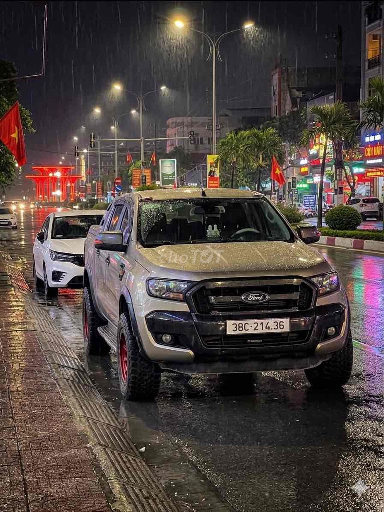 Ford Ranger - ảnh 1
