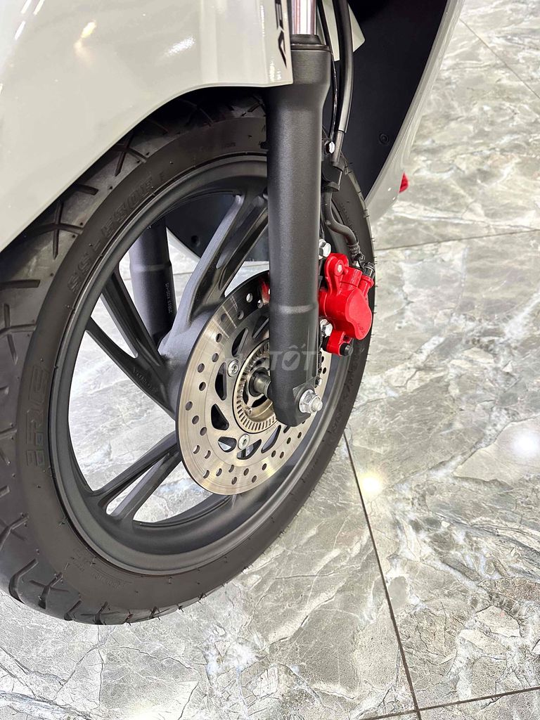 Honda SH 2025 - ảnh 3