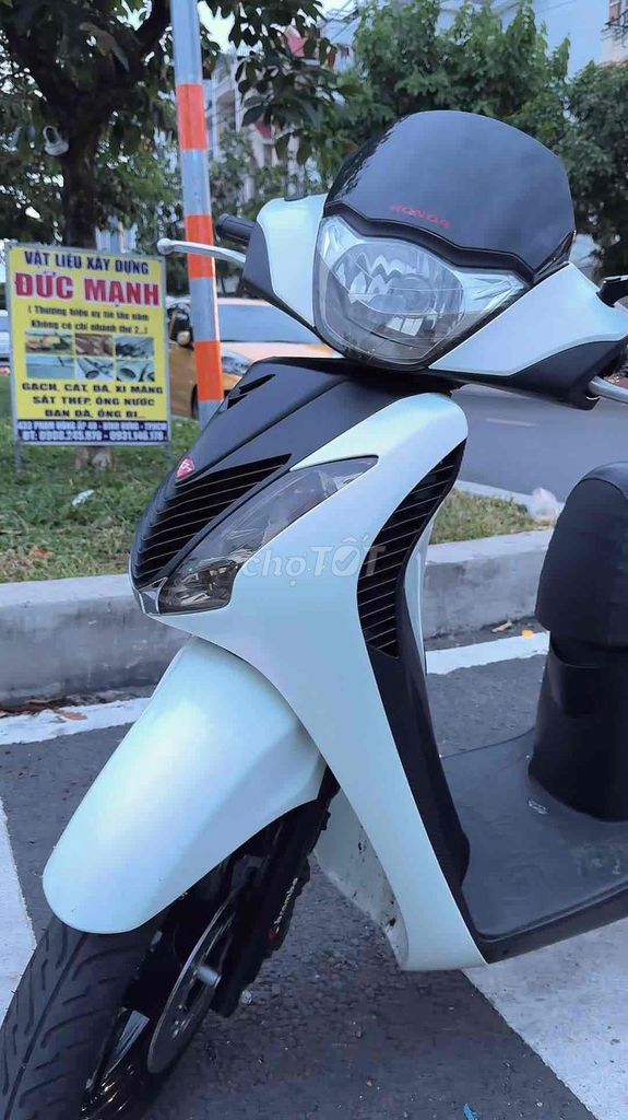 Honda SH 2012 - ảnh 1