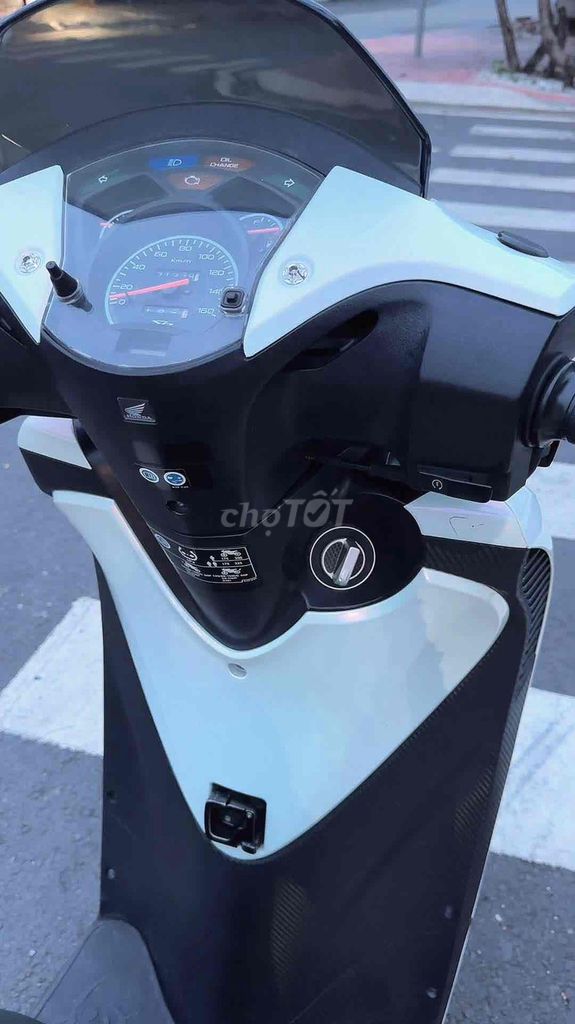 Honda SH 2012 - ảnh 5