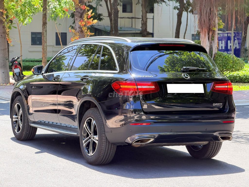 Mercedes-Benz 2018 - ảnh 4