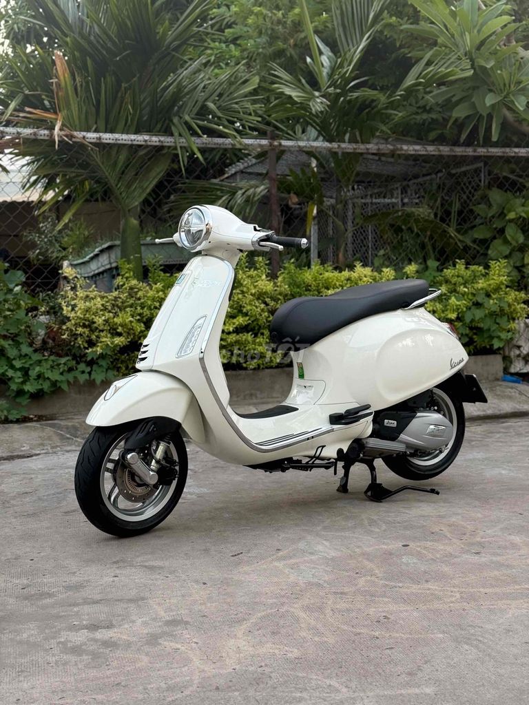 Piaggio Vespa 2025 - ảnh 2