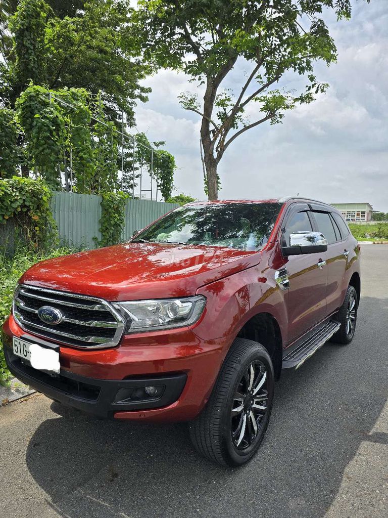 Ford Everest - ảnh 3