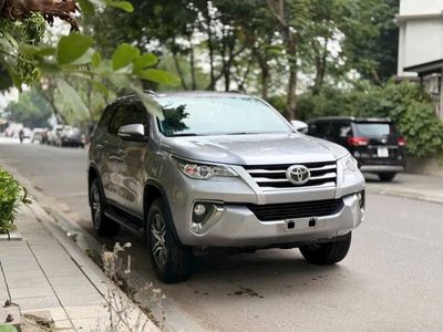 Toyota Fortuner 2.4G 4x2 MT 2019 - ảnh 1