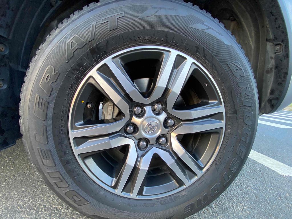 Toyota Fortuner 2019 - ảnh 5