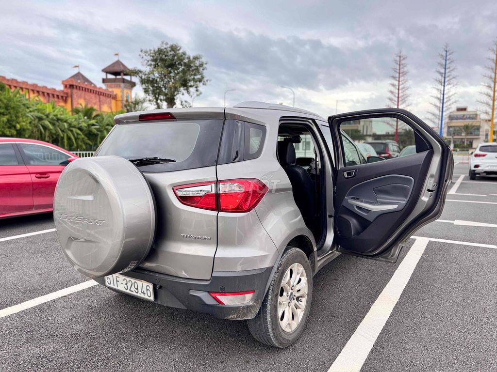 Ford EcoSport 2015 - ảnh 4