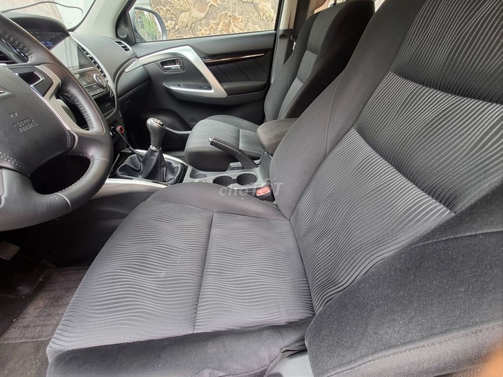 Mitsubishi Pajero Sport 2019 - ảnh 3