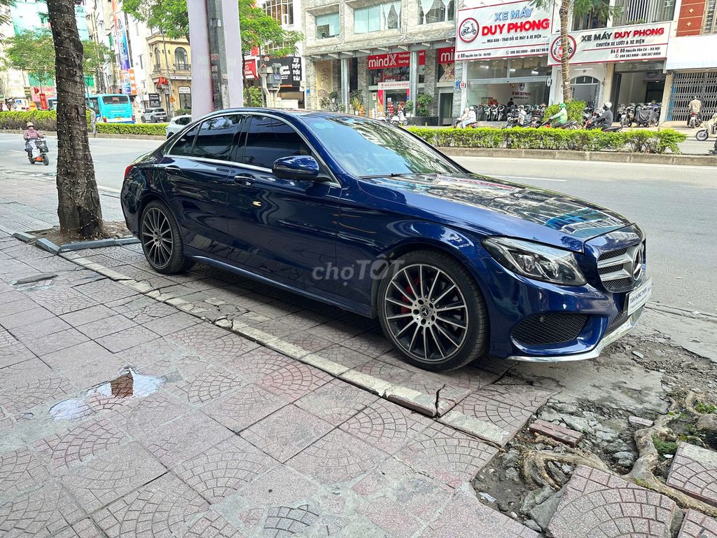 Mercedes-Benz 2018 - ảnh 2