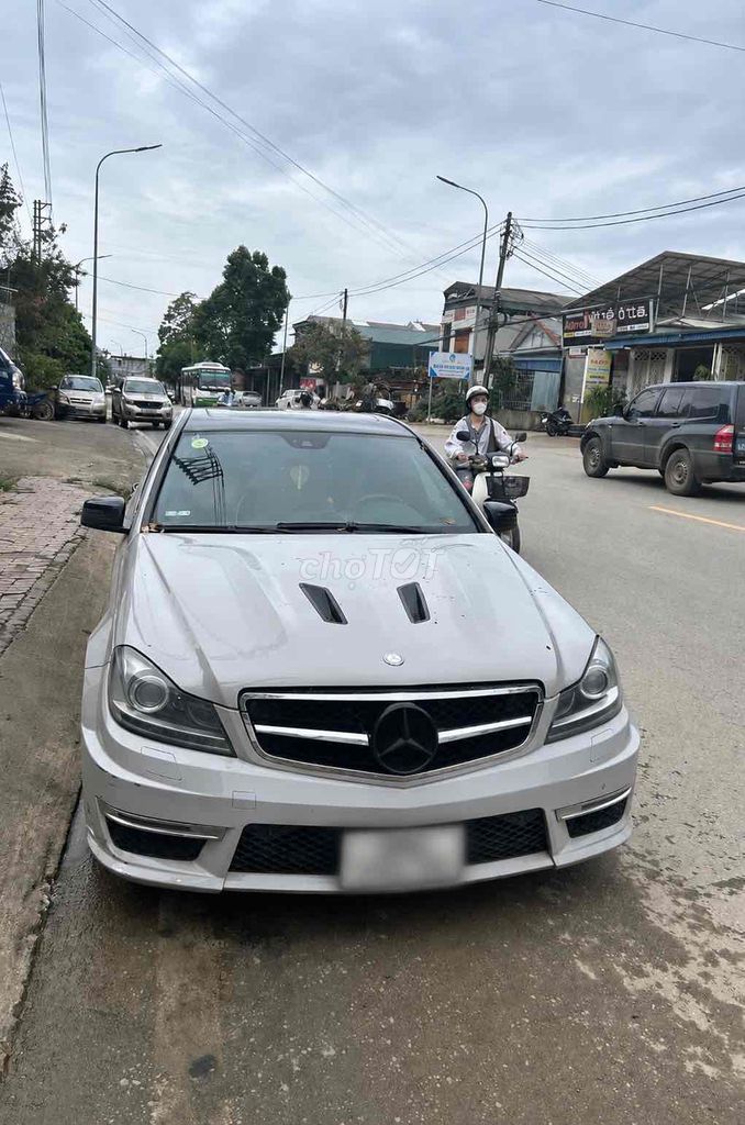 Mercedes-Benz - ảnh 4