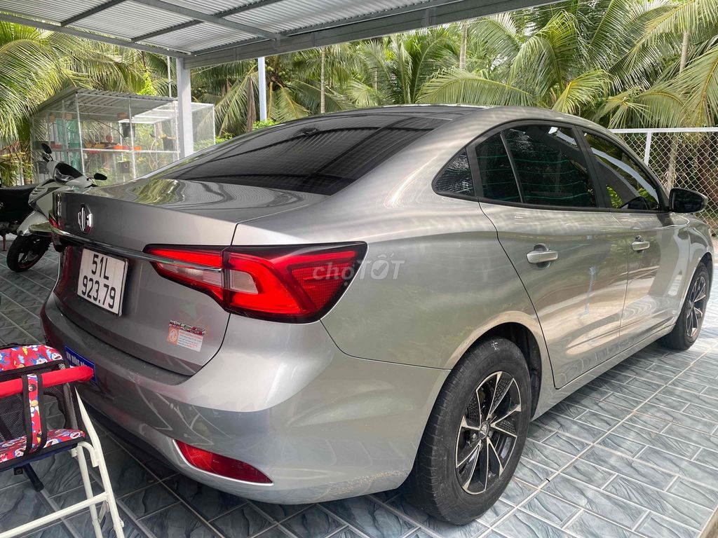 MG MG5 - ảnh 1