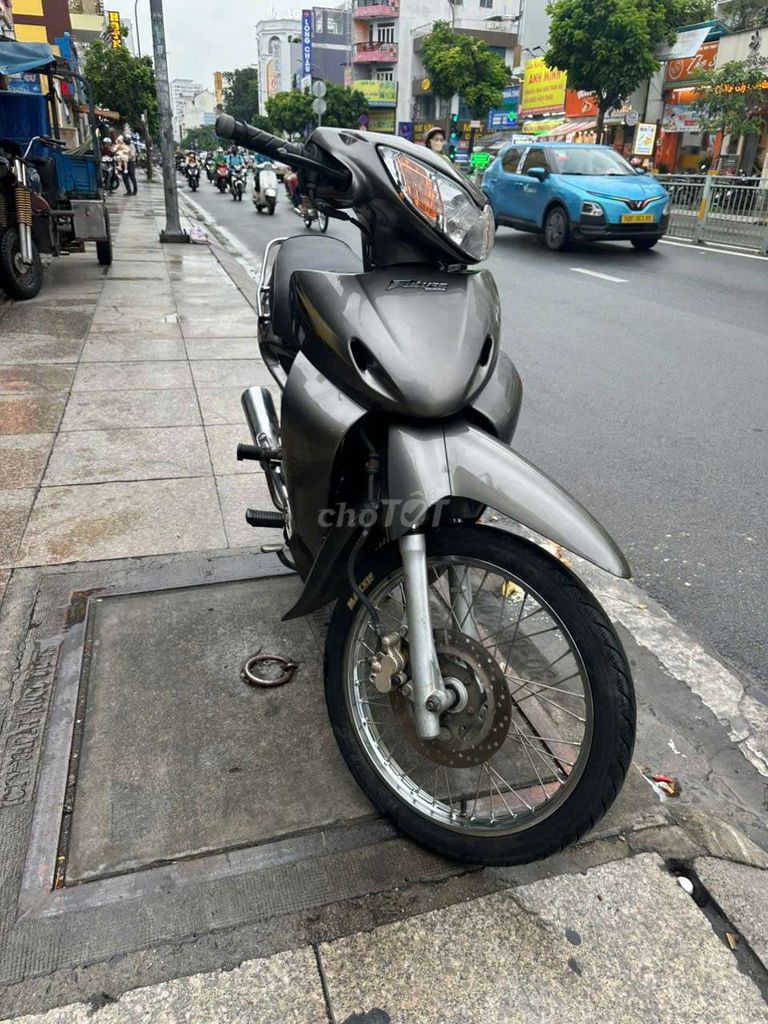 Honda Future 2002 - ảnh 3