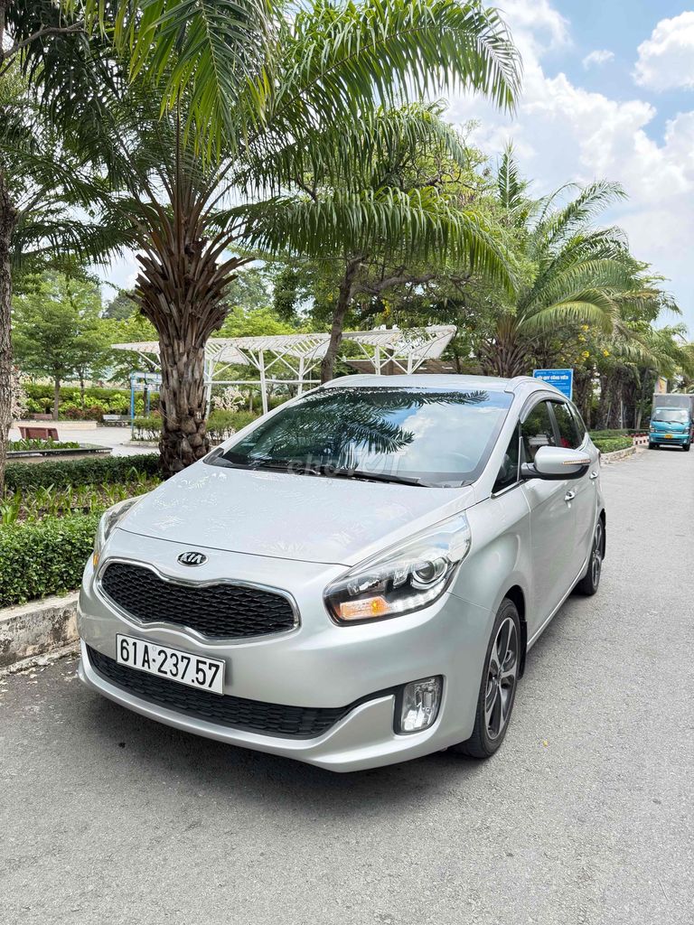 Kia Rondo 2015 - ảnh 3
