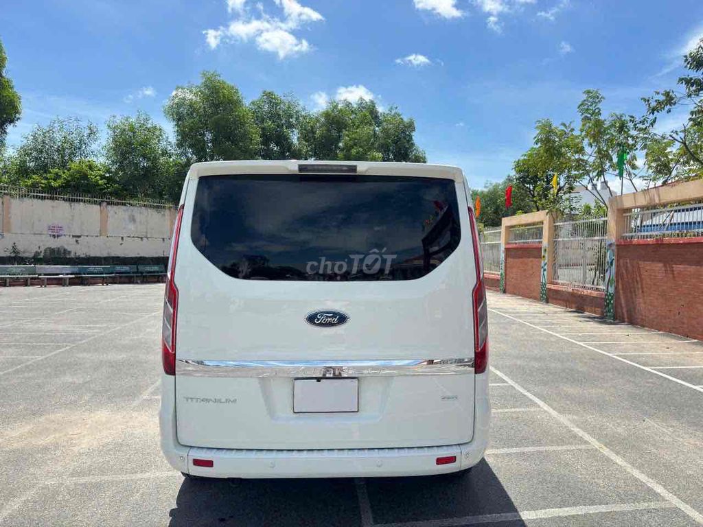 Ford Tourneo 2021 - ảnh 3