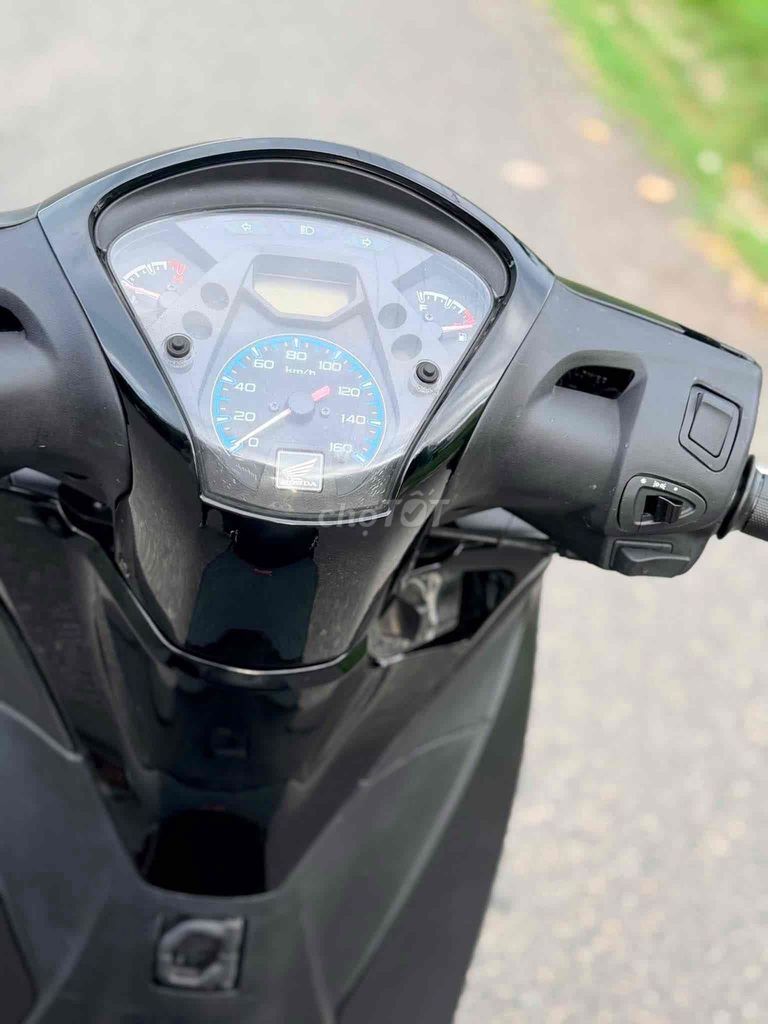 Honda SH 2016 - ảnh 3