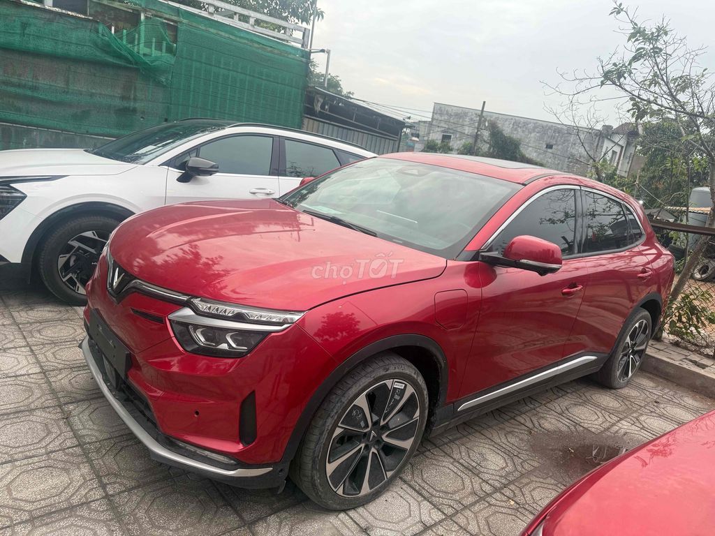 VinFast VF8 Plus 2023 - ảnh 2