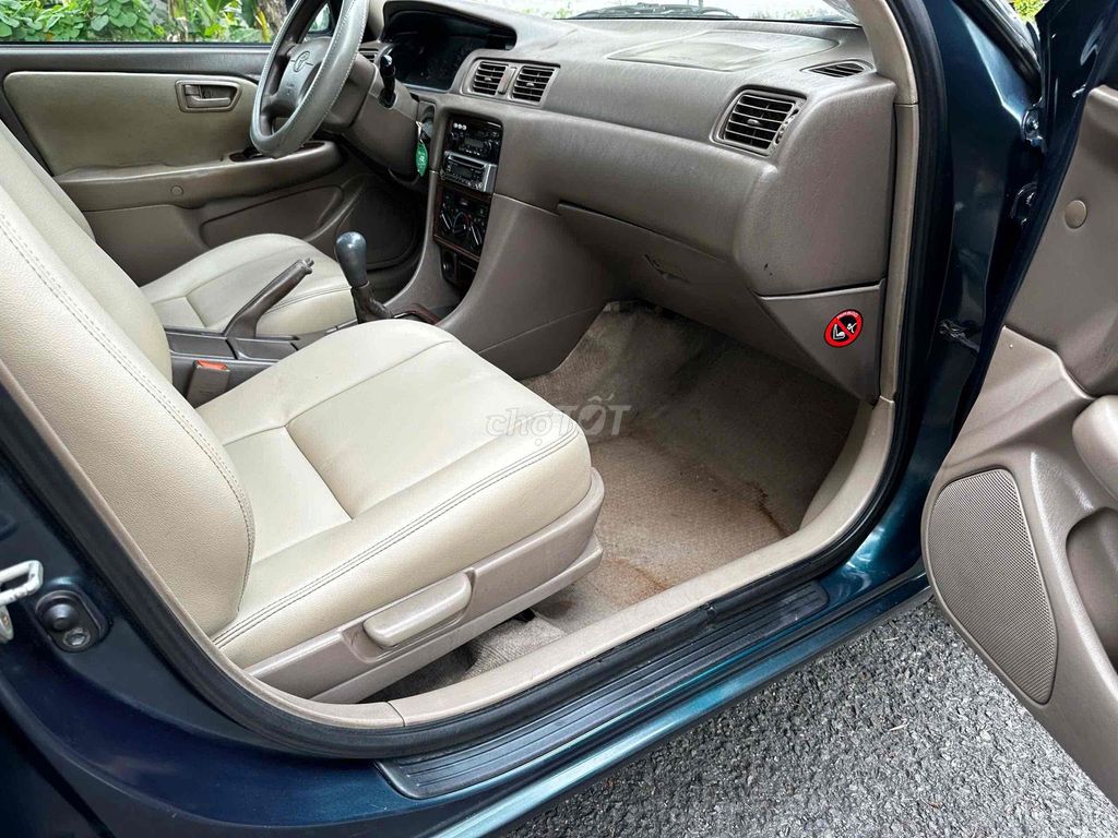 Toyota Camry 1999 - ảnh 2
