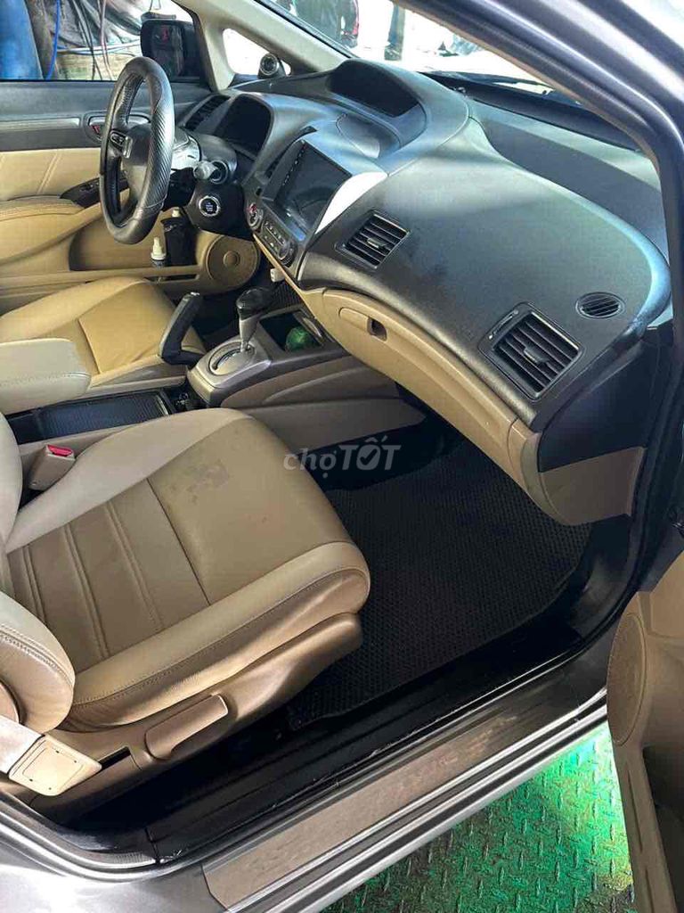 Honda Civic 2009 - ảnh 3