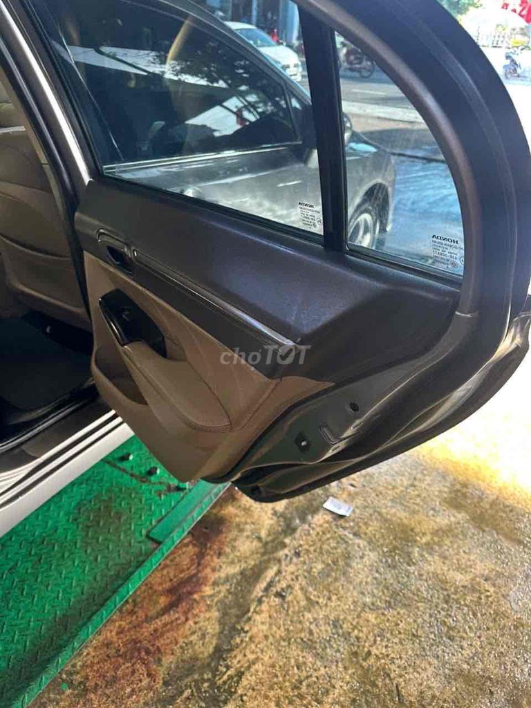 Honda Civic 2009 - ảnh 5