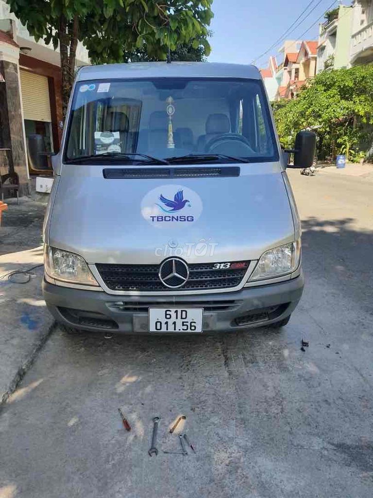 Mercedes-Benz Sprinter 2010 - ảnh 1