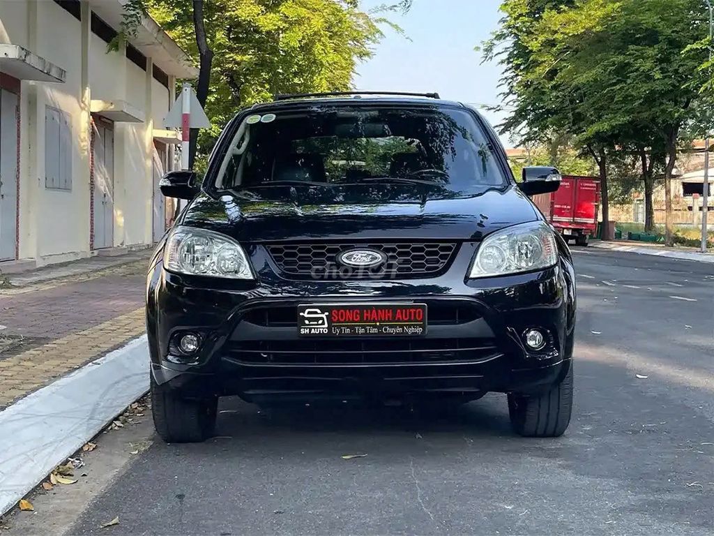 Ford 2012 - ảnh 2
