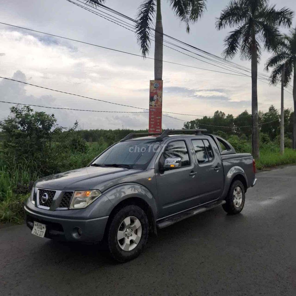 Nissan Navara - ảnh 2