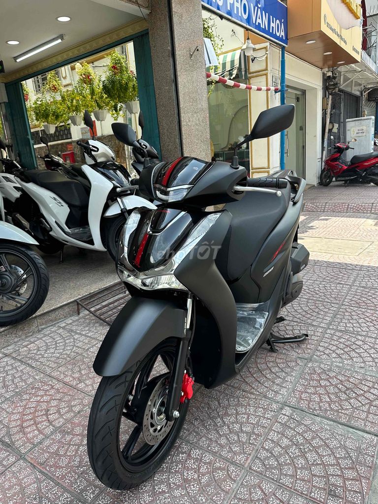 Honda SH 2023 - ảnh 2