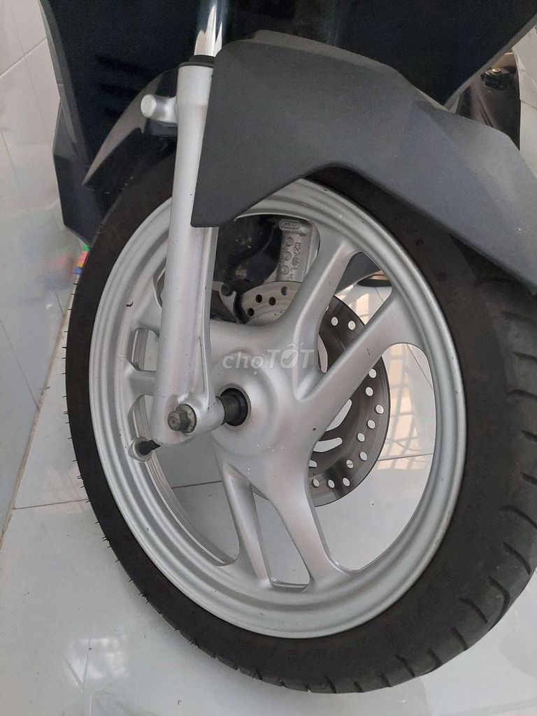 Honda Air Blade 2016 - ảnh 4