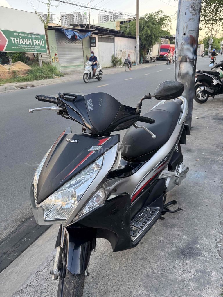 Honda Air Blade 2012 - ảnh 1