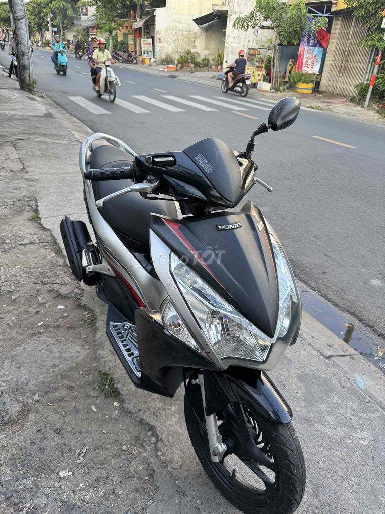 Honda Air Blade 2012 - ảnh 3