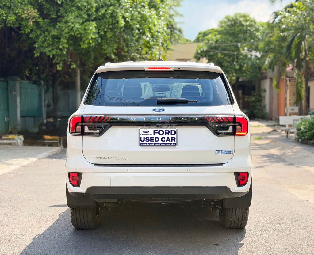 Ford Everest 2023 - ảnh 3