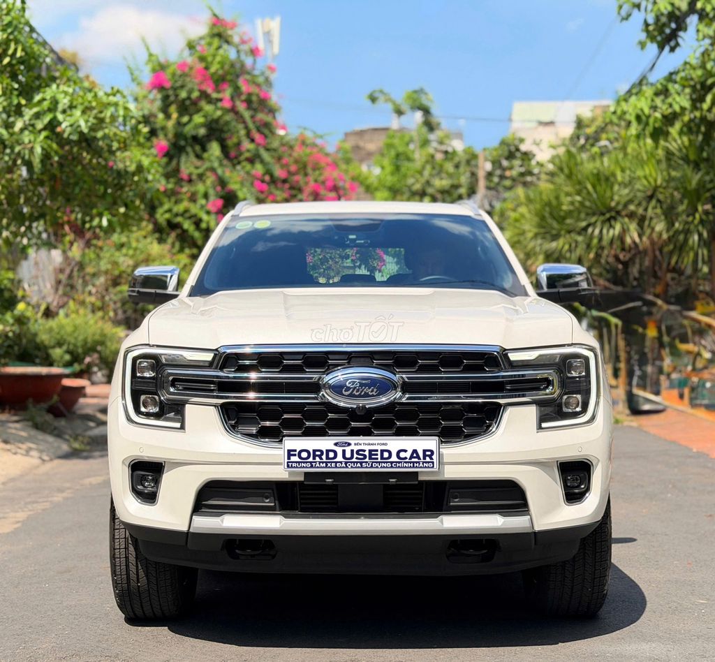 Ford Everest 2023 - ảnh 4