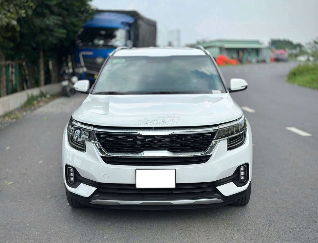 Kia Seltos 2022 - ảnh 3