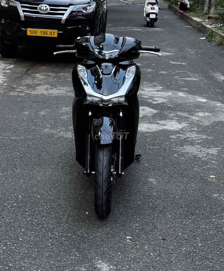 Honda SH 2022 - ảnh 1